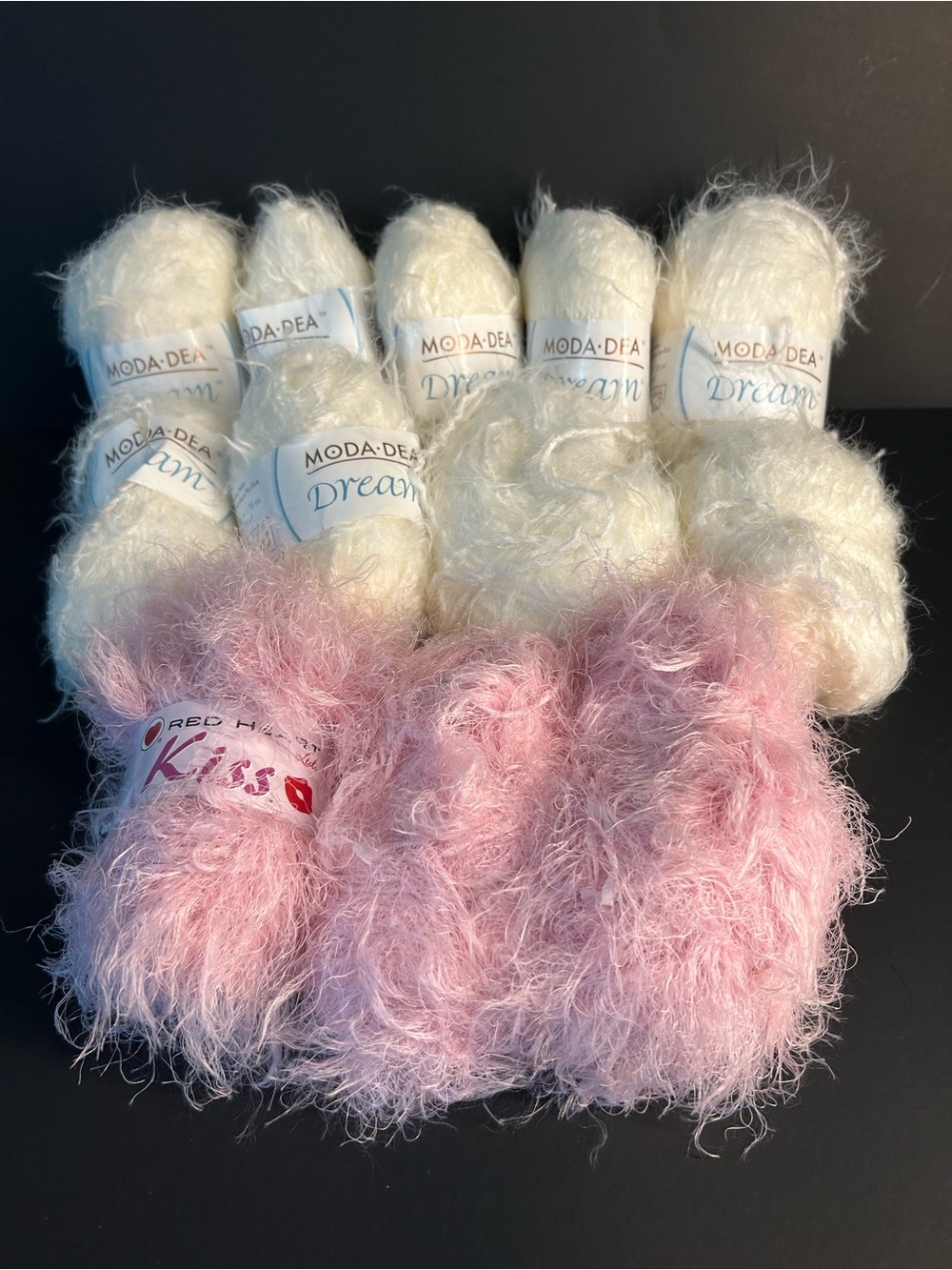 Moda•Dea Dream & Red Heart Kisses Yarn Winter White and Rosette 12 Skeins Lot